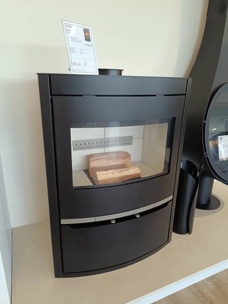 Poser un poêle à bois gamma de la marque Odyssée : un choix écologique et économique pour votre maison à Mios