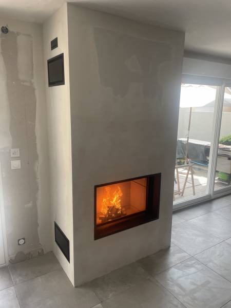 Foyer moderne Totem à La teste de buch