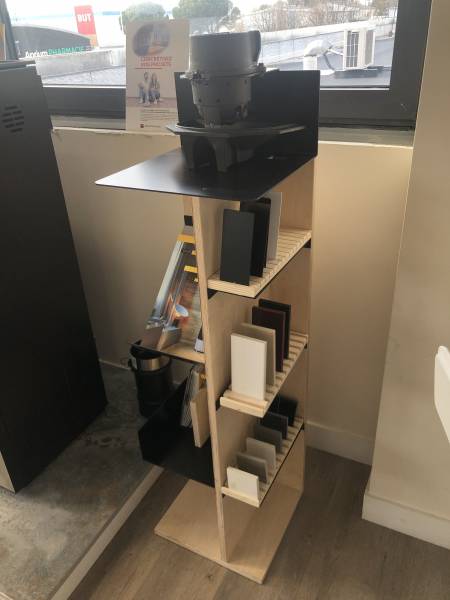 Différents coloris et matières pour habiller  votre poêle à granulés chez Bati concept cheminées à Gujan Mestras