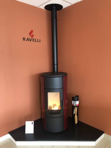 Flexi 9 ravelli, poêle à granulés de qualité à Biscarrosse