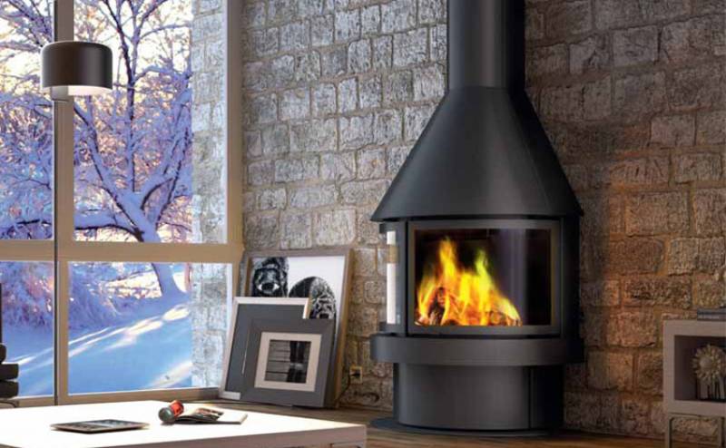 avantages du poêle à bois par rapport au poêle à pellet à Marcheprime